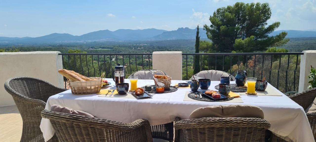 Corniche Du Paradis Roquebrune-sur-Argens Exterior foto
