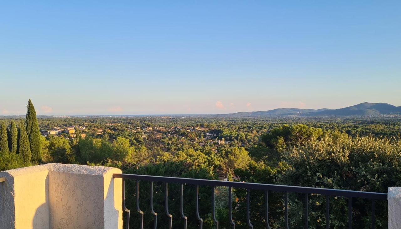Corniche Du Paradis Roquebrune-sur-Argens Exterior foto