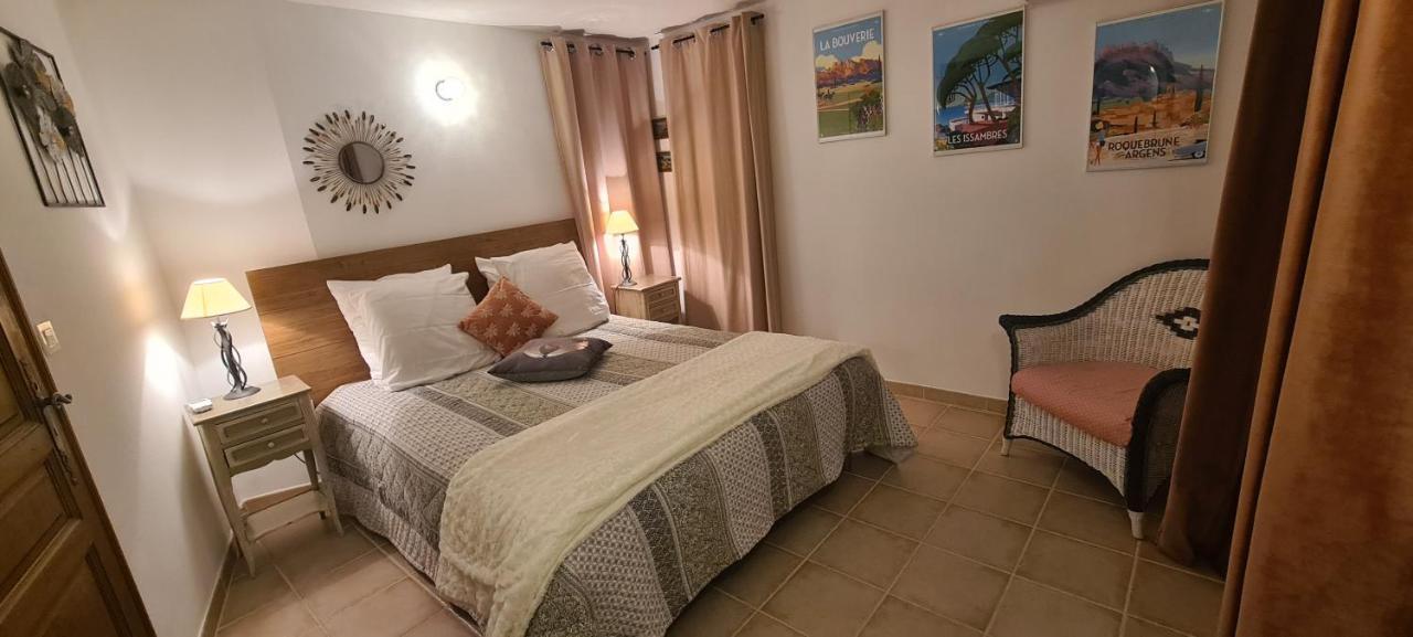 Corniche Du Paradis Roquebrune-sur-Argens Exterior foto